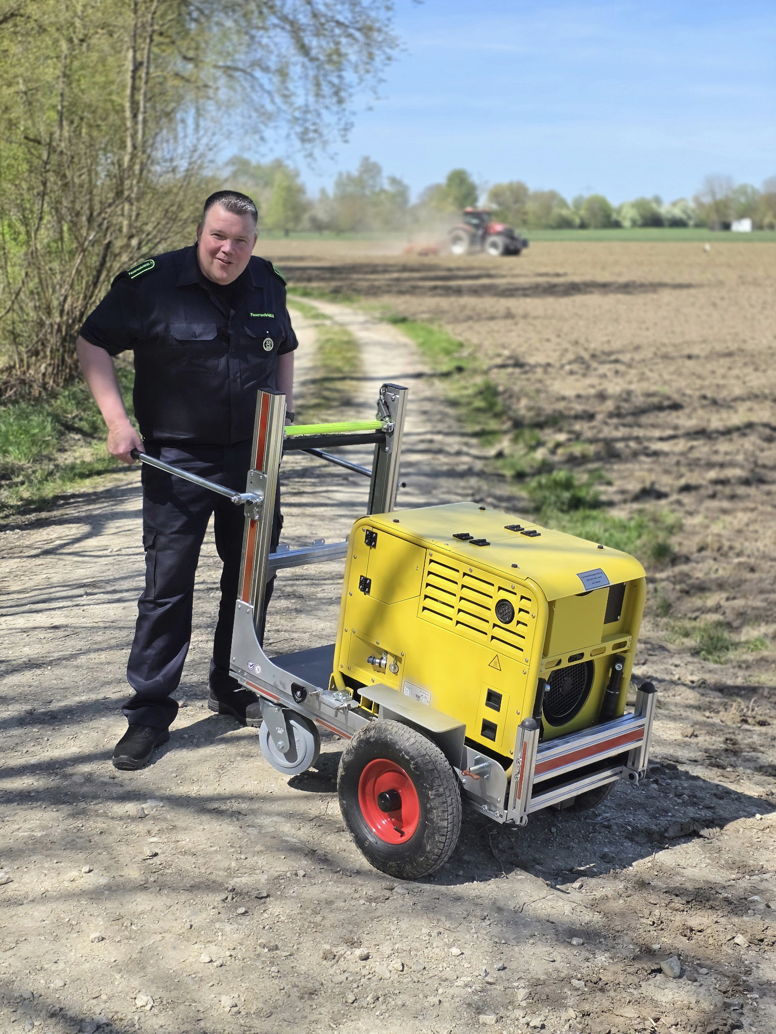 WLW mit ausgeklappten Griffen in Karrenfunktion